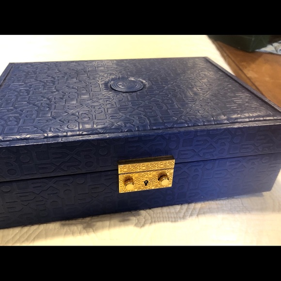 ROLEX Ladies President Platinum with Diamond Bezel - Picture 12 of 14